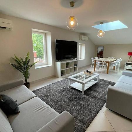Superbe Appartement Avec 2 Chambres - 9 Personnes - Parking Prive Tournon-sur-Rhone Eksteriør bilde