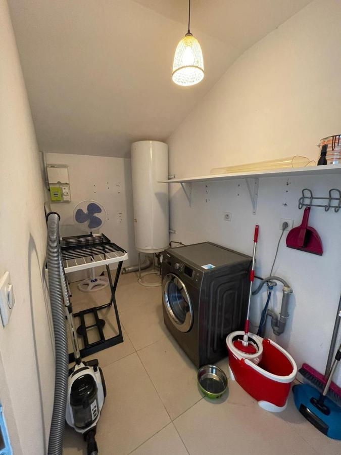 Superbe Appartement Avec 2 Chambres - 9 Personnes - Parking Prive Tournon-sur-Rhone Eksteriør bilde